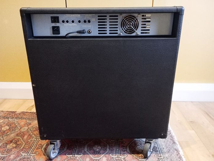 Ashdown ABM Evo 300 bass amp