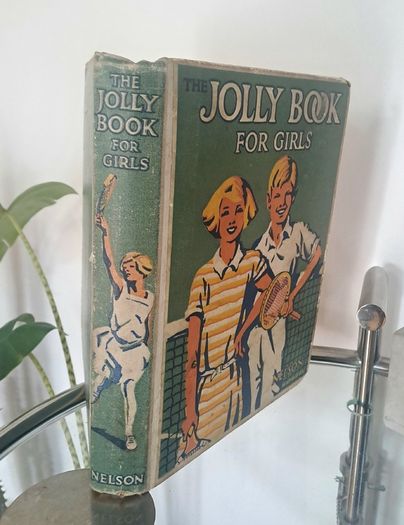 The Jolly Book for Girls (1928)