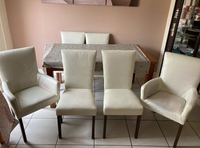 Dining table set