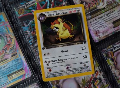Dark Raticate ! FIRST EDITION ! Very Rare Near Mint- Mint Condition ! from Team Rocket Set ! 2000 ! Pokemon Card !