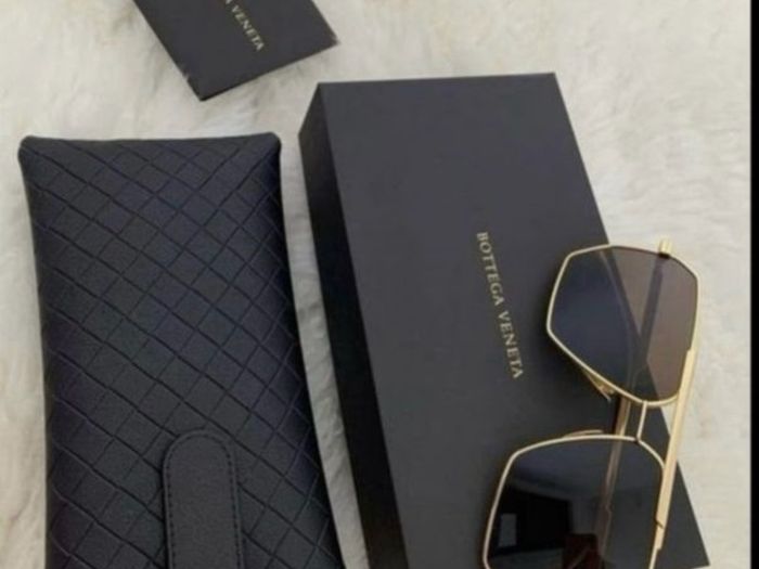 sun glasses Bottega Veneta