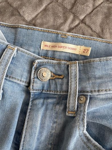 Jeans & Pants
