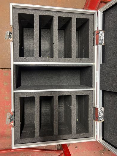 Flight Case for 8 Led pars Lights or similar