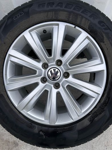 Genuine Volkswagen Durban Amarok/Transporter 18" Alloy Wheels