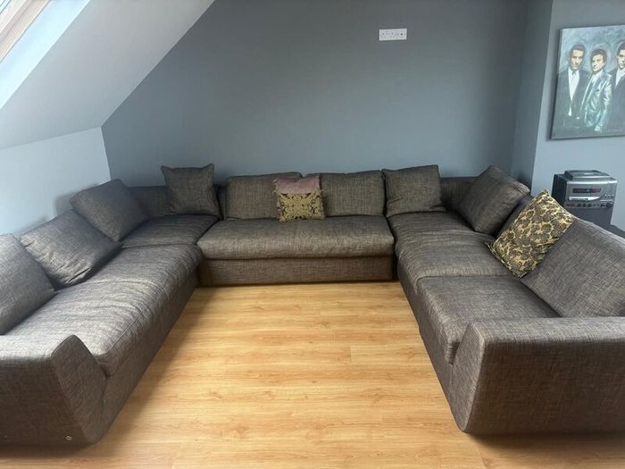 House contents sale