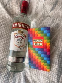 Money wallet holds 1litre