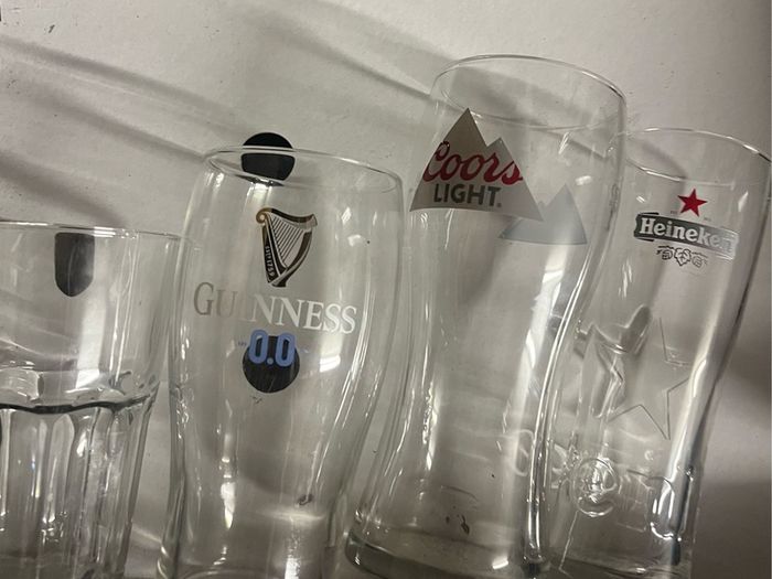 Bulmers Guinness tuborg Paulaner coors whitefield carling peroni Budweiser krombacher smithwicks Heineken jameson beer Glasses