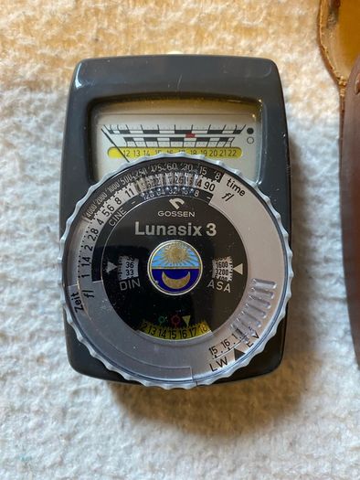 Gossen Lunasix 3 Light Meter With Case