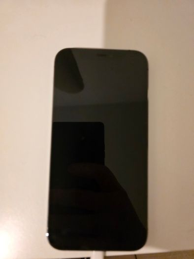 iPhone 12 Pro 128GB Graphite - Perfect Screen - Unlocked