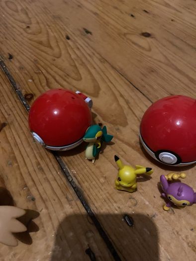 Pokemon toys