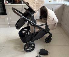 Uppababy Vista V3 Bundle