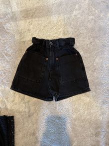 Zara black denim short shorts (7y/122cm)