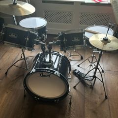 Pearl Roadshow Jr Drum Kit (Excellent Condition)