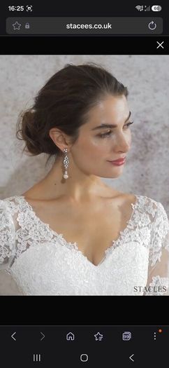Wedding dress