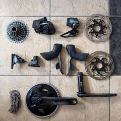 SRAM Force AXS 12 Speed Groupset w/ Power Meter