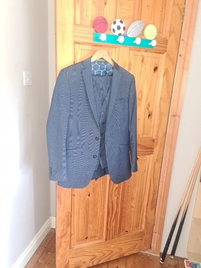 3 piece suit
