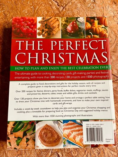 The Perfect Christmas Carolyn Bell Christmas Recipes, Crafts and Decorations Book
