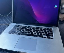 MacBook Pro 15" Mid-2015