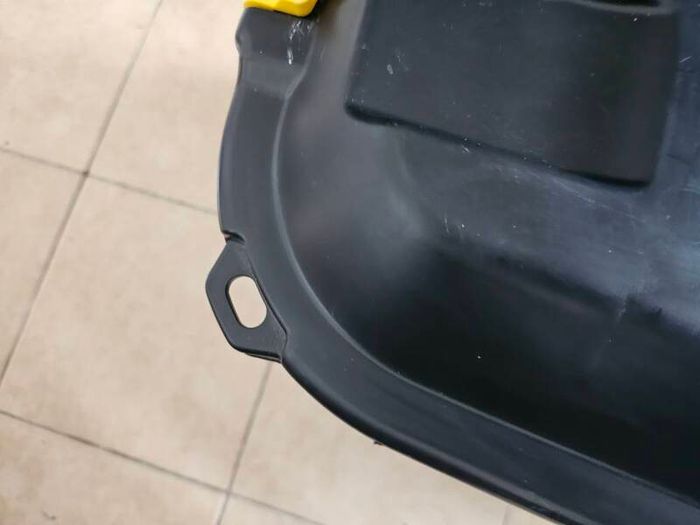 Strata heavy duty Trunk (storage box)