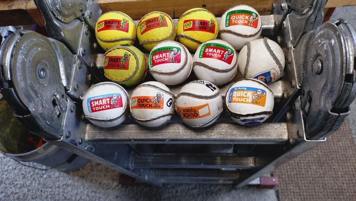 Smart touch sliotars