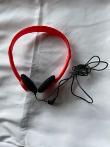 pairs of headphones