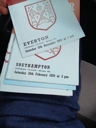 football programmes WEST HAM UTD Home 1969 to '72 25 in total