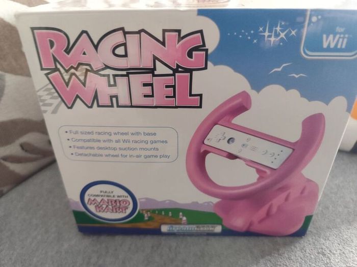 Nintendo Wii Mario Kart Steering wheel with base pink