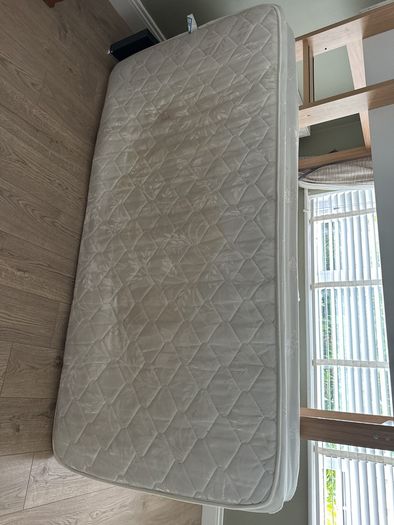 Free Single Mattress