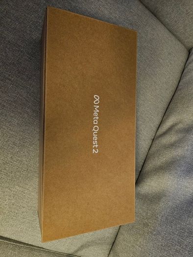 Meta Quest 2 VR Headset (128GB)  Like New