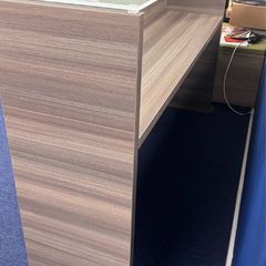 Reception counter