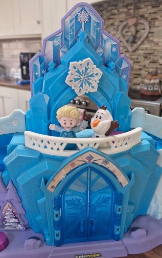 Fisher price Disney Frozen Elsa's Ice Palace