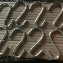8 Stainless Steel Hooks
