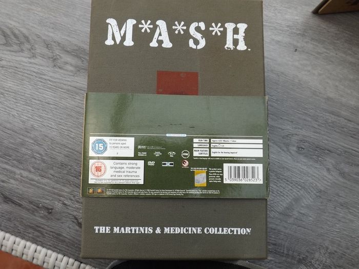 Mash Original Complete Box Set