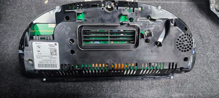 BMW f10 Speed Cluster