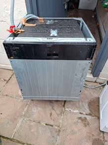 Zanussi integrated dishwasher