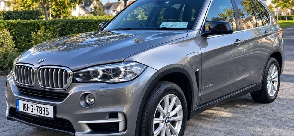 BMW X5 xDrive40e F15 - Plug-in Hybrid Automatic