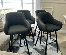 Kitchen bar stools