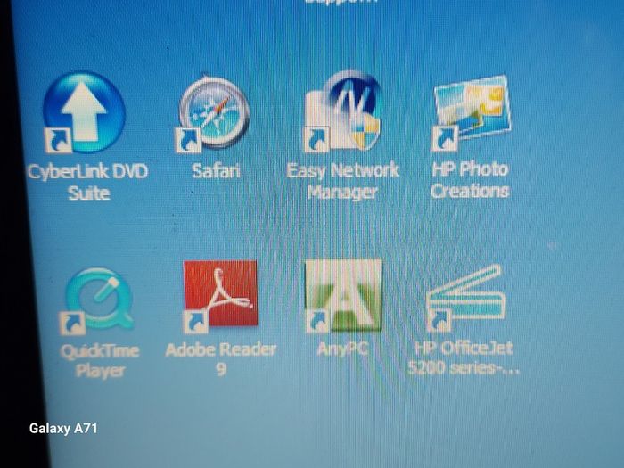 Samsung R610 15.6 inch Laptop, 3GB Ram, 300GB HDD, Intel Core 2 Duo CPU T6400 2.00GHz, indows 7 Home Premium, Chrome, Youtube, and VLC for best movie experience