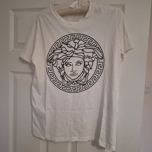 Versace boys t.shirt size 12 yrs old