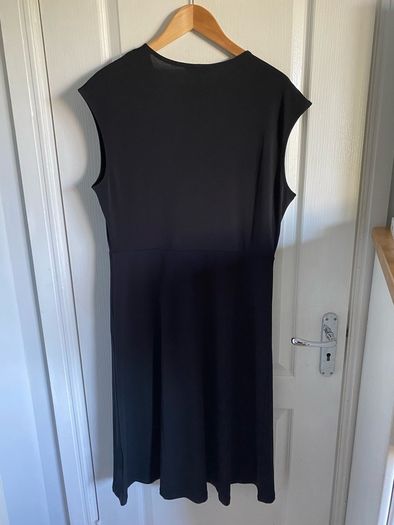 New ladies HM black dress size L