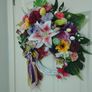 A decorative spring Easter wreath. Image 7