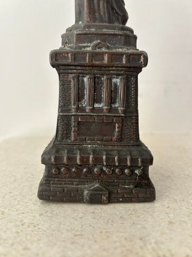 Vintage A.C. Rehberger Chicago Statue of Liberty