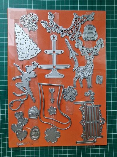 Metal dies for cutting machines set -2