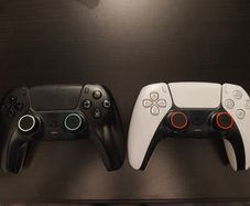 Two Ps5 controllers with Stick Drift