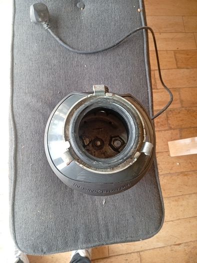 In sink erator