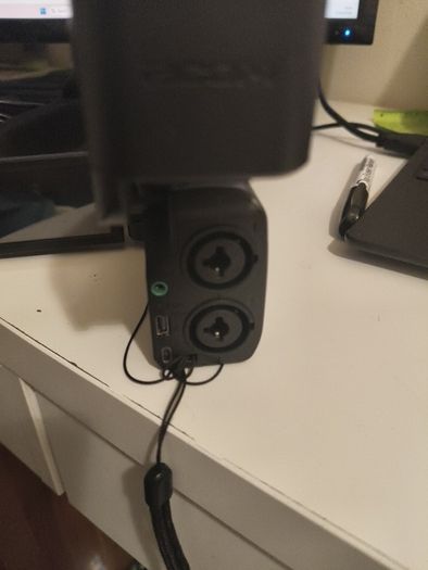 Zoom Q8 Handy  Video recorded