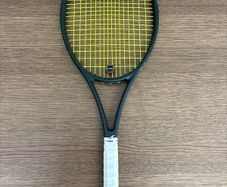 Wilson Pro Staff 97L V13 tennis racket 290g Grip 4