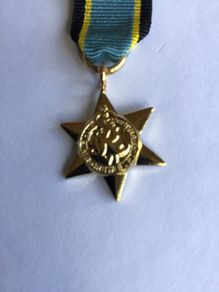 Genuine British Ww2 Miniature Air Crew Europe Star Medal