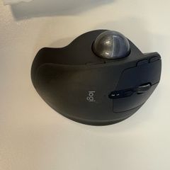 Logitech MX Ergo