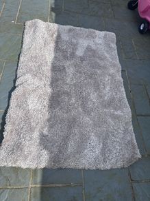Grey fluffy rug